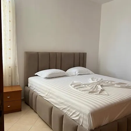 Appartamento Dena For Rent Durrës