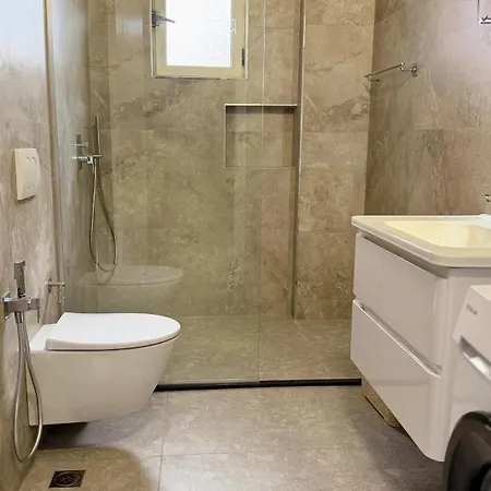 Dena For Rent Lejlighed Durrës