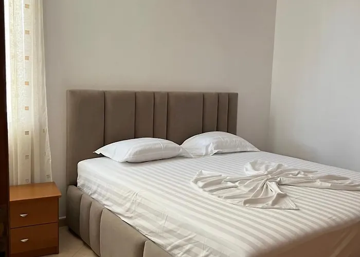 公寓 Dena For Rent Durrës