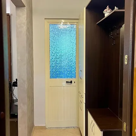 Apartment Dena For Rent Durres