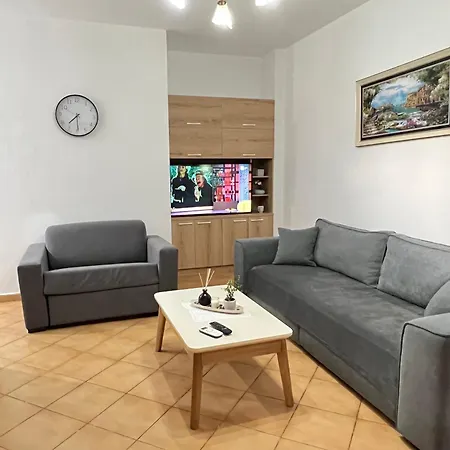 Apartment Dena For Rent