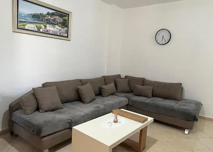 Apartment Dena For Rent